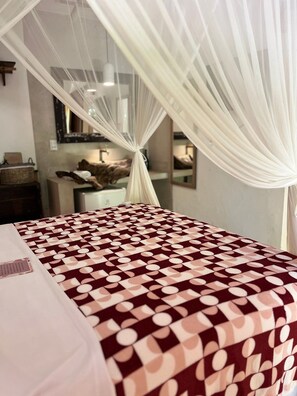 Suíte | Frigobar, individualmente decorados, individualmente mobiliados