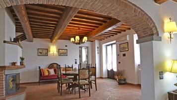 Televisión de pantalla plana