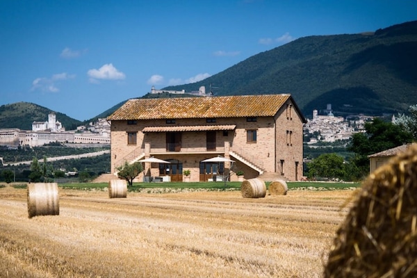 Façade de lâhĂ©bergement