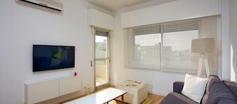 SeaBreeze Limassol City Center Flat