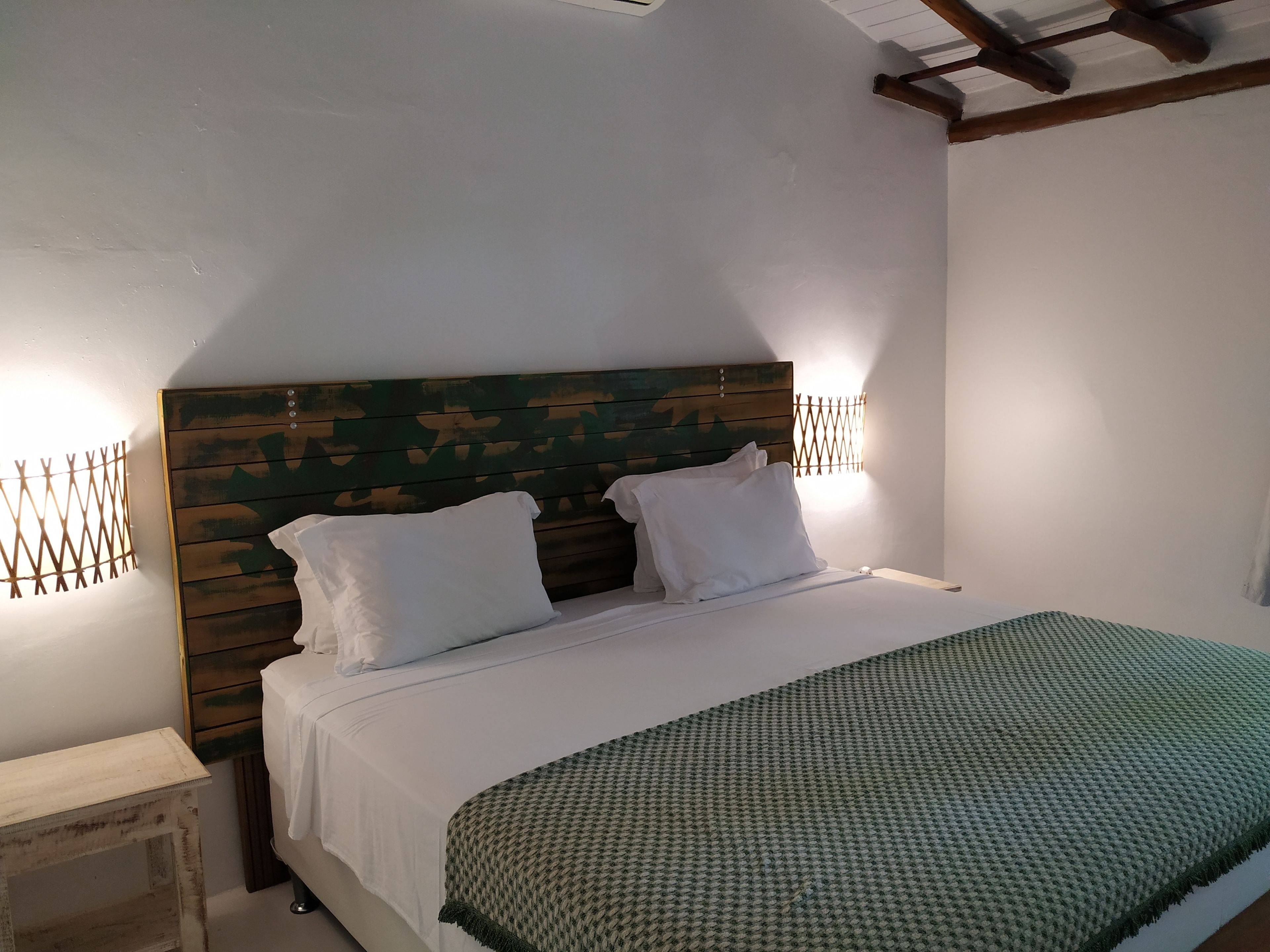 standard quadruple room | minibar, in-room safe, free wifi, bed sheets