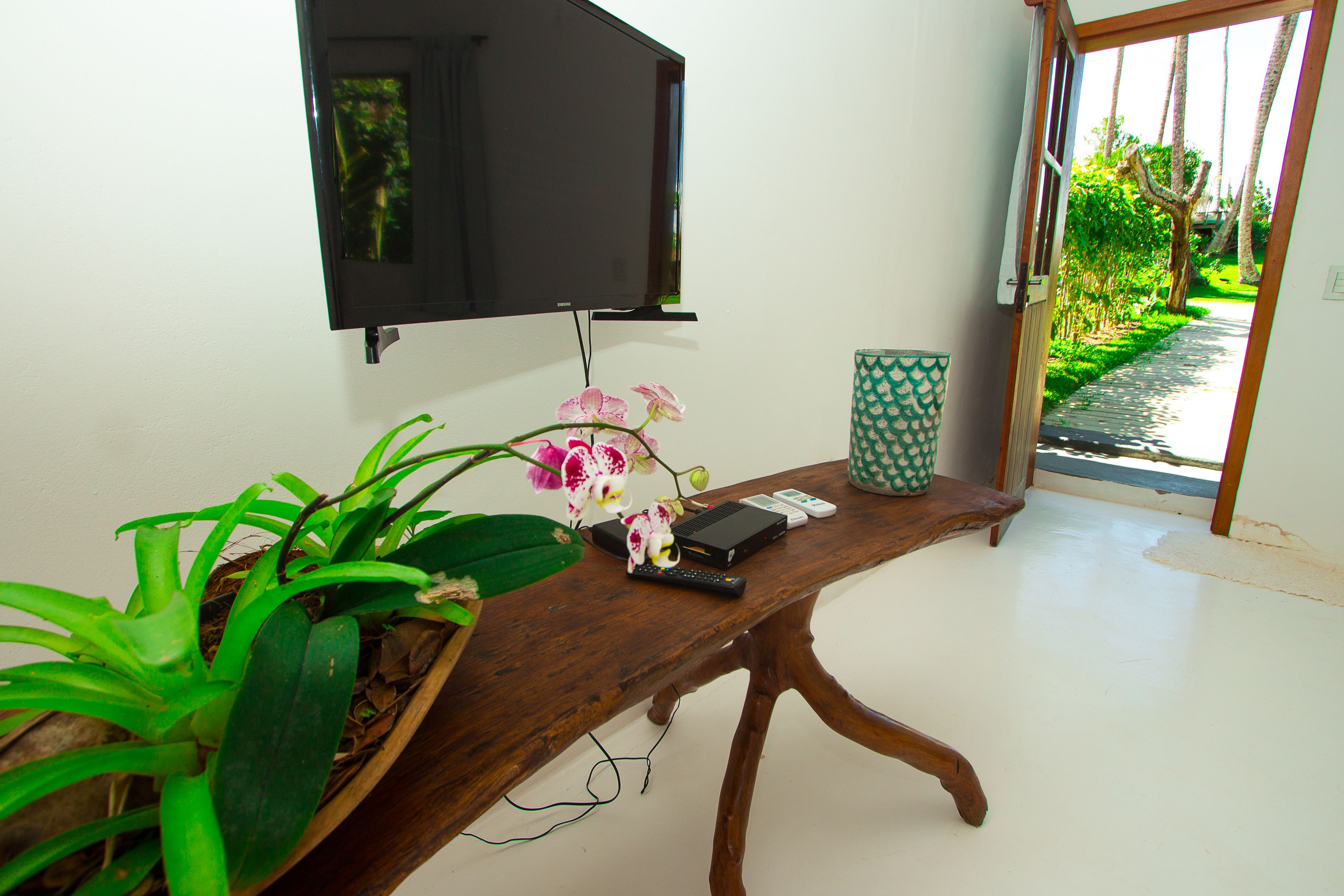 standard quadruple room, 1 bedroom | minibar, in-room safe, free wifi, bed sheets