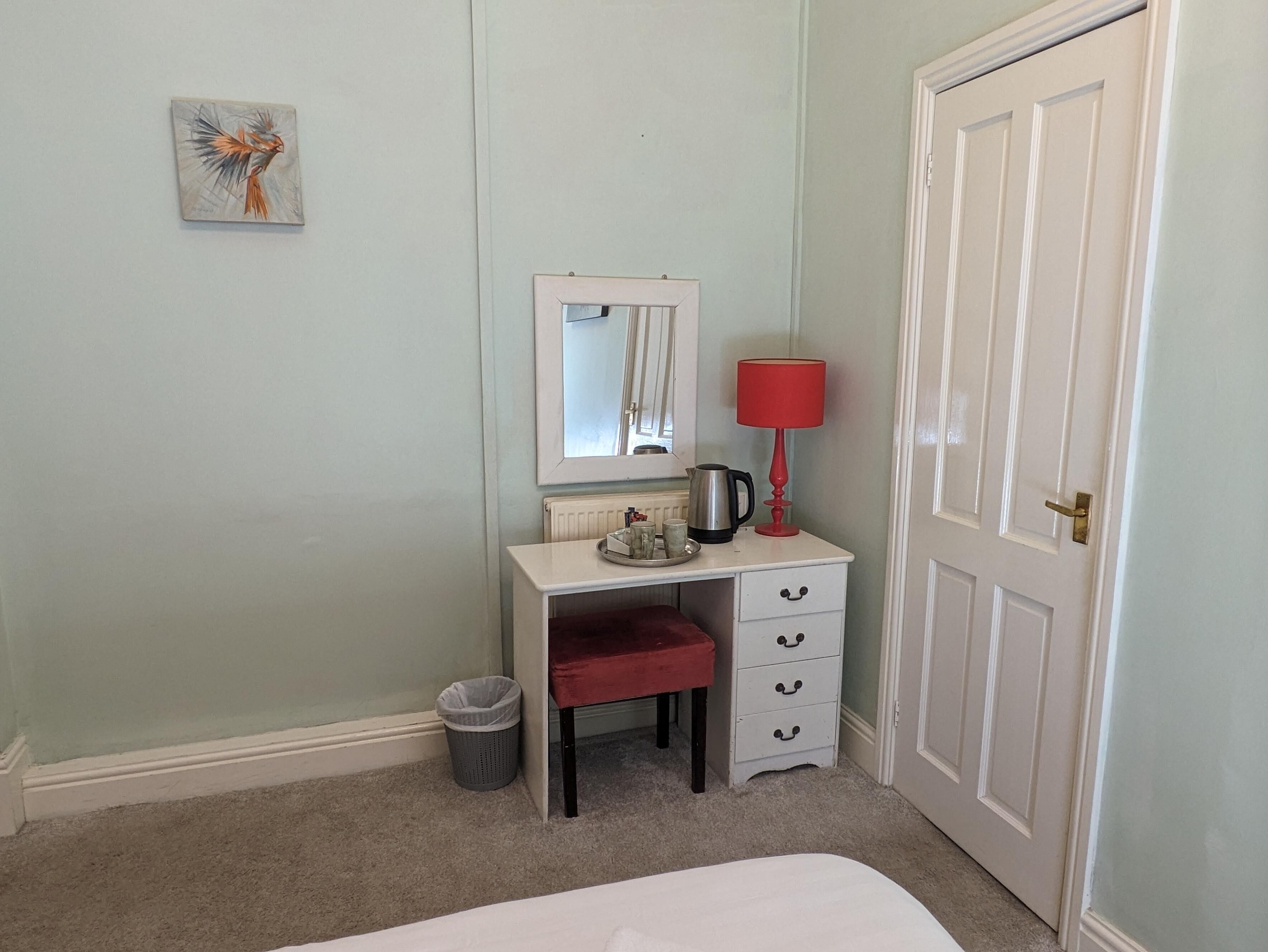 Kahden hengen standard-huone (kaksi sänkyä)