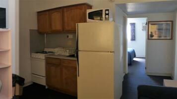 1 bedroom, soundproofing, iron/ironing board, free WiFi