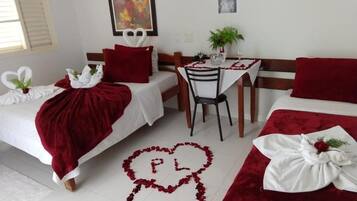 Minibar, desk, iron/ironing board, free WiFi