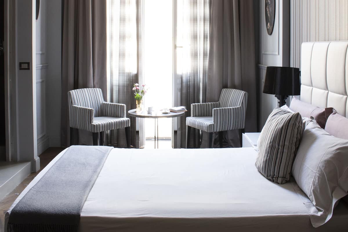 Deluxe tweepersoonskamer (Grey) | 1 slaapkamer, lakens van Egyptisch katoen, luxe beddengoed