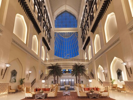 Bab Al Qasr Residence - Image 2