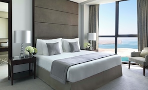 Deluxe Apartment, 2 Bedrooms (Residence) | Hypo-allergenic bedding, minibar, in-room safe, desk