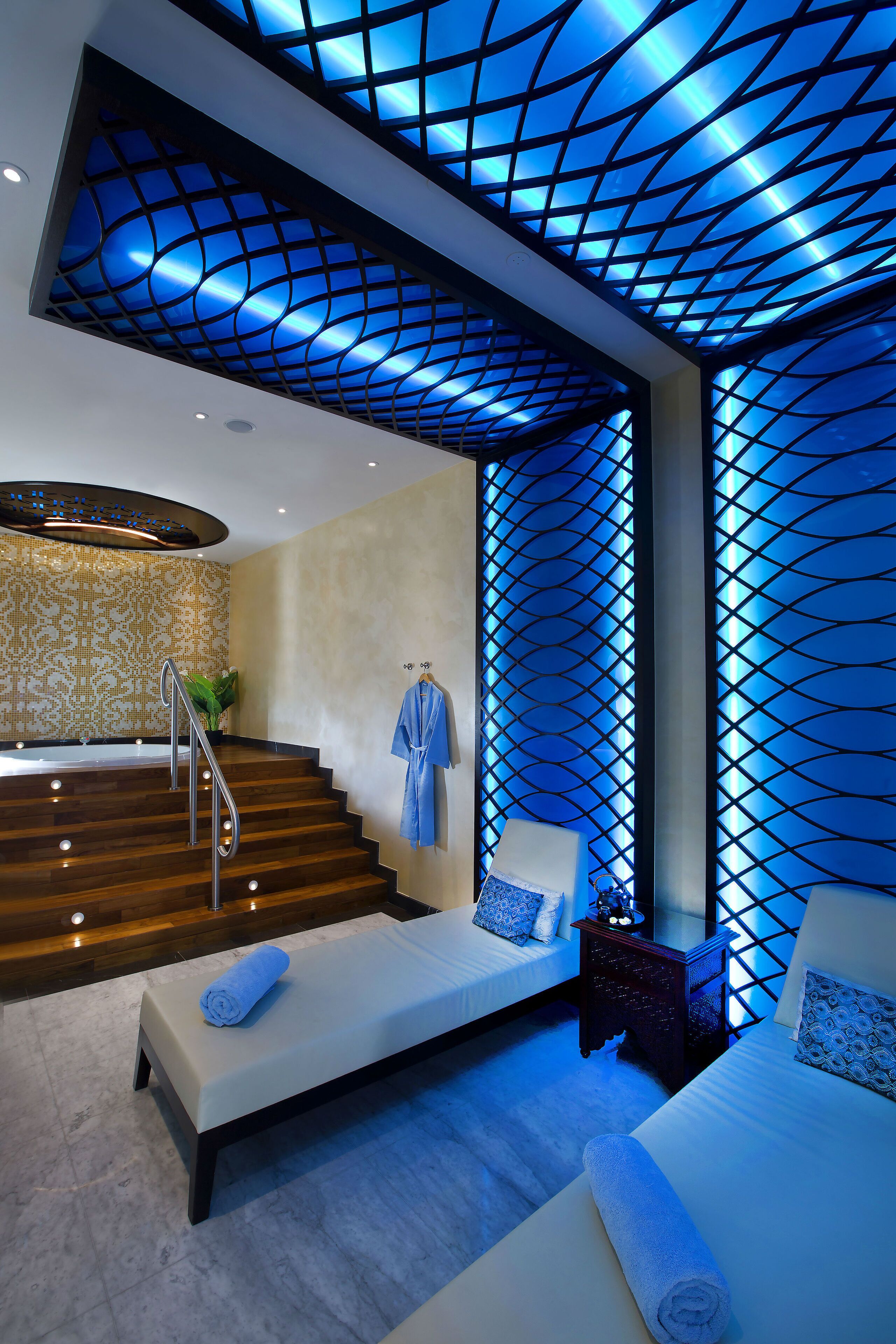 Soins corporels, soins d'aromathérapie, massages aux pierres chaudes