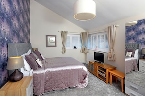 Luxury Double Room, Ensuite - Black Burn Lodge (Newcastleton)