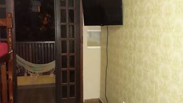 Economy Quadruple Room, 1 Bedroom, Smoking, Beach View