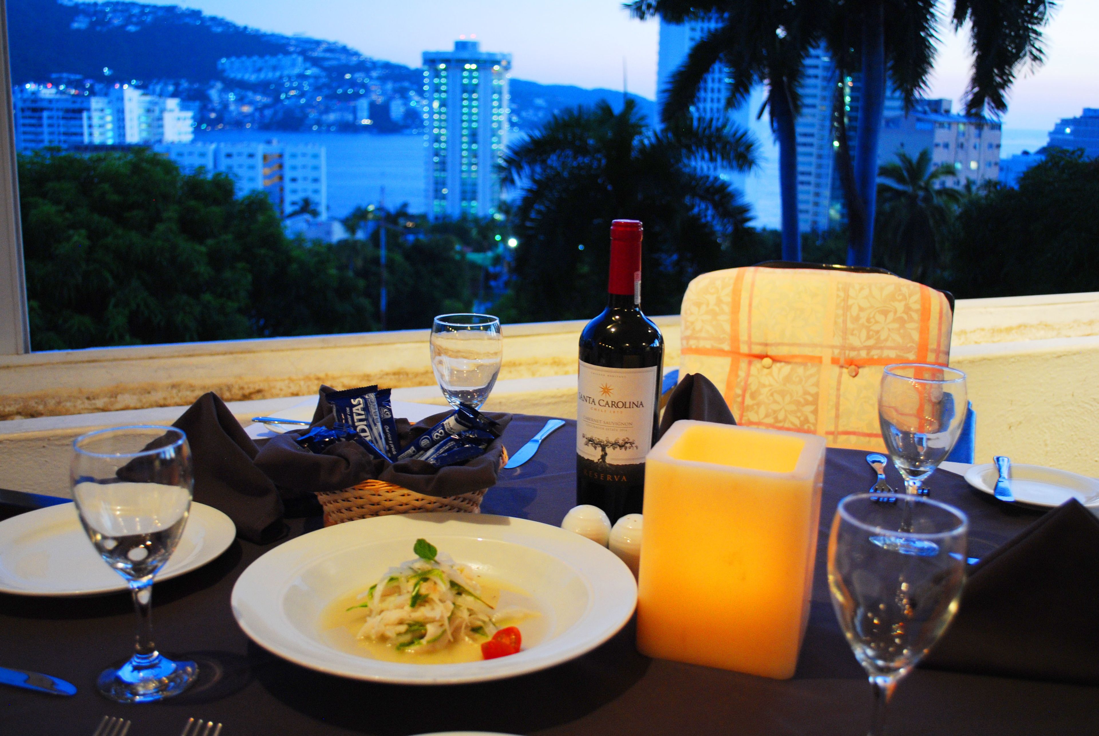 Breakfast, lunch, dinner served; Mexican cuisine 