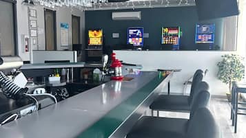 Bar (en la propiedad)