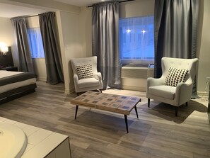Living area - Hôtel Newstar Montréal (Montreal)