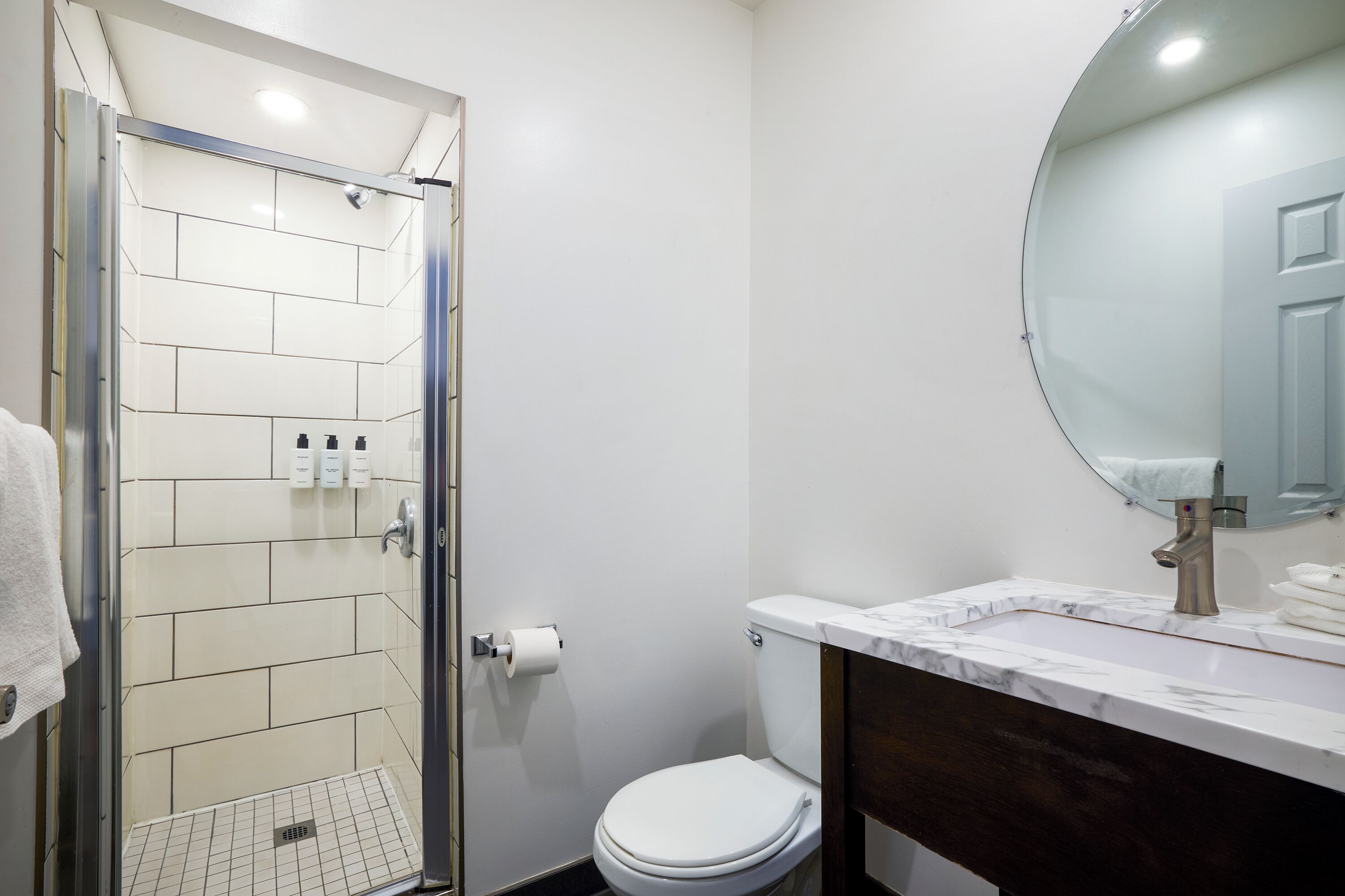 Photo - Hôtel Newstar Montréal