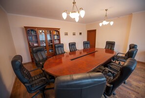 Meeting facility - Hotel Stanislaviv (Ivano-Frankivsk)