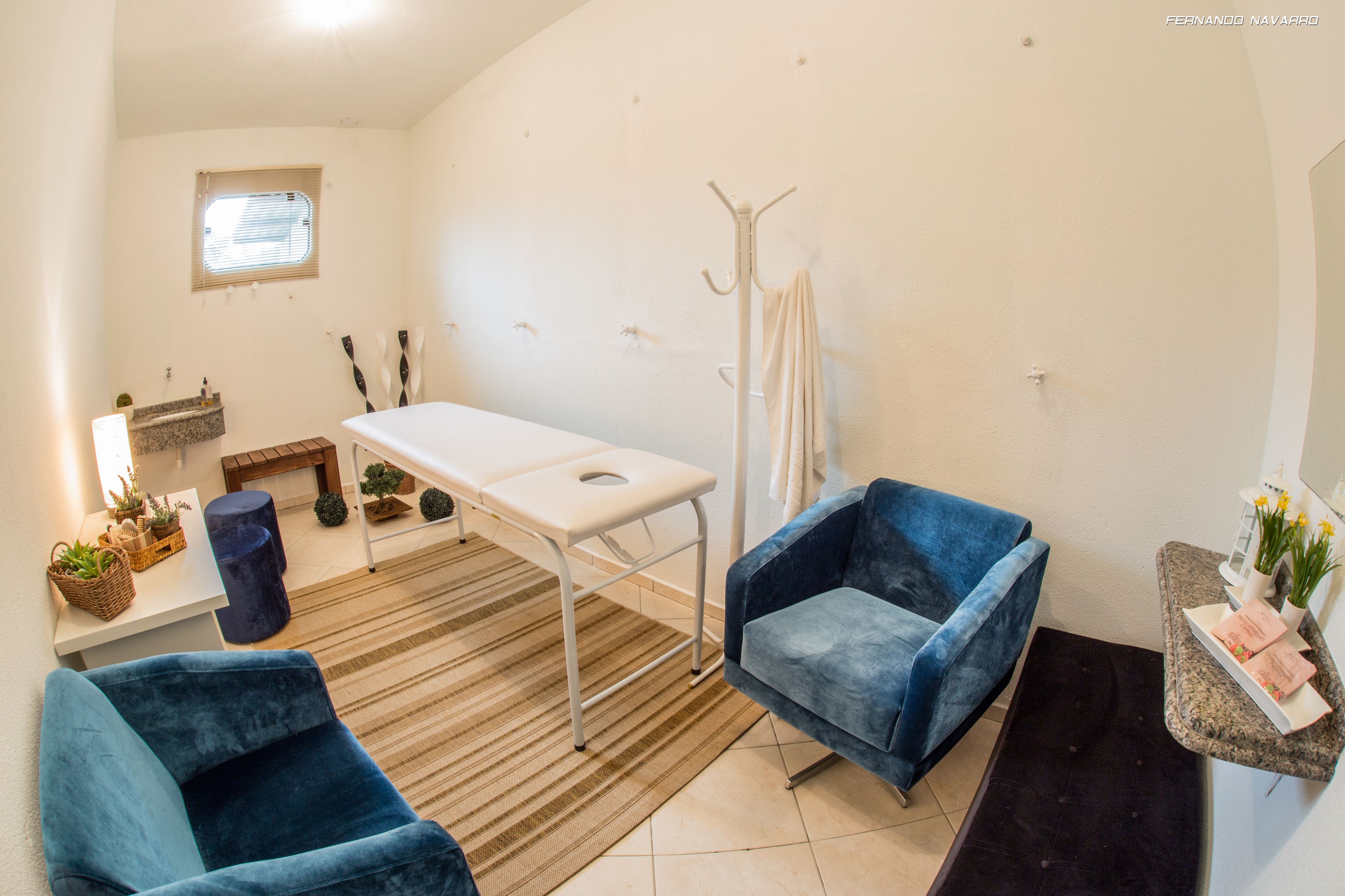 couples treatment room(s), sauna, massages