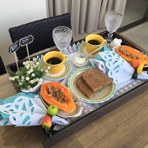 Free daily buffet breakfast