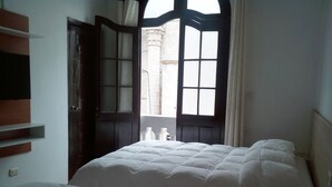 Unclassified image, 2 of 37, button - Catedral Arequipa (Arequipa)