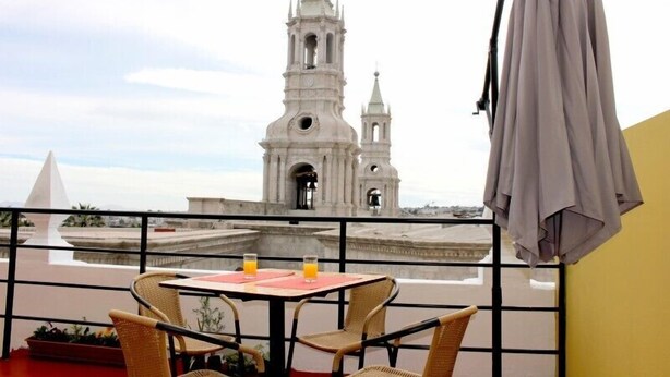 Unclassified image, 1 of 37, button - Catedral Arequipa (Arequipa)
