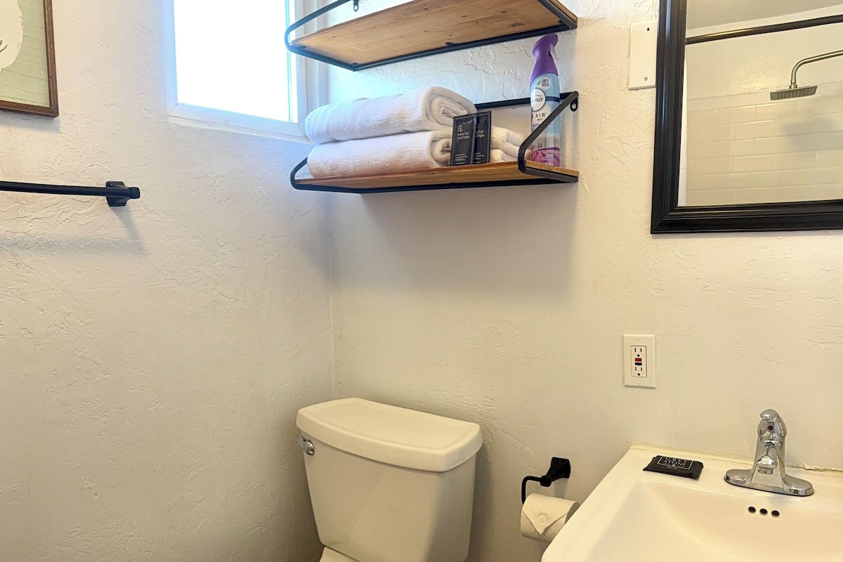 Apartment | Bathroom