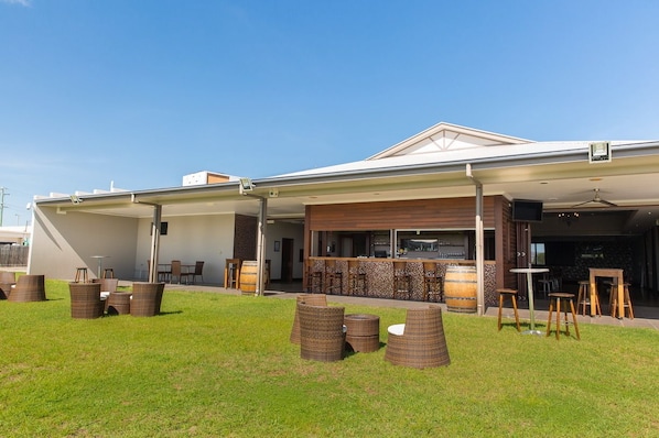 Exterior - Merinda Village Hotel (Bowen)