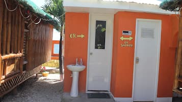 Ücretsiz banyo/kozmetik ürünleri, havlu