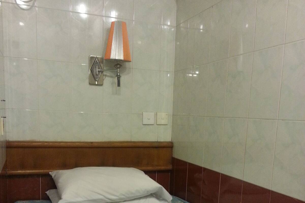 Economy Double Room | WiFi (surcharge)