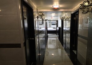 Interior detail - Hostel Venus (Kowloon)