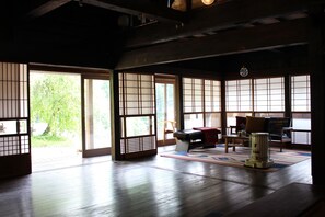 Interior detail - Kominka Yado LOOF Sawanoie (Fuefuki)