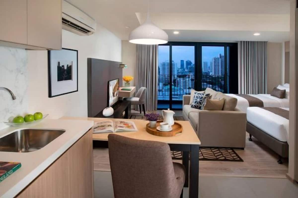 Minibar, in-room safe, soundproofing, free cribs/infant beds