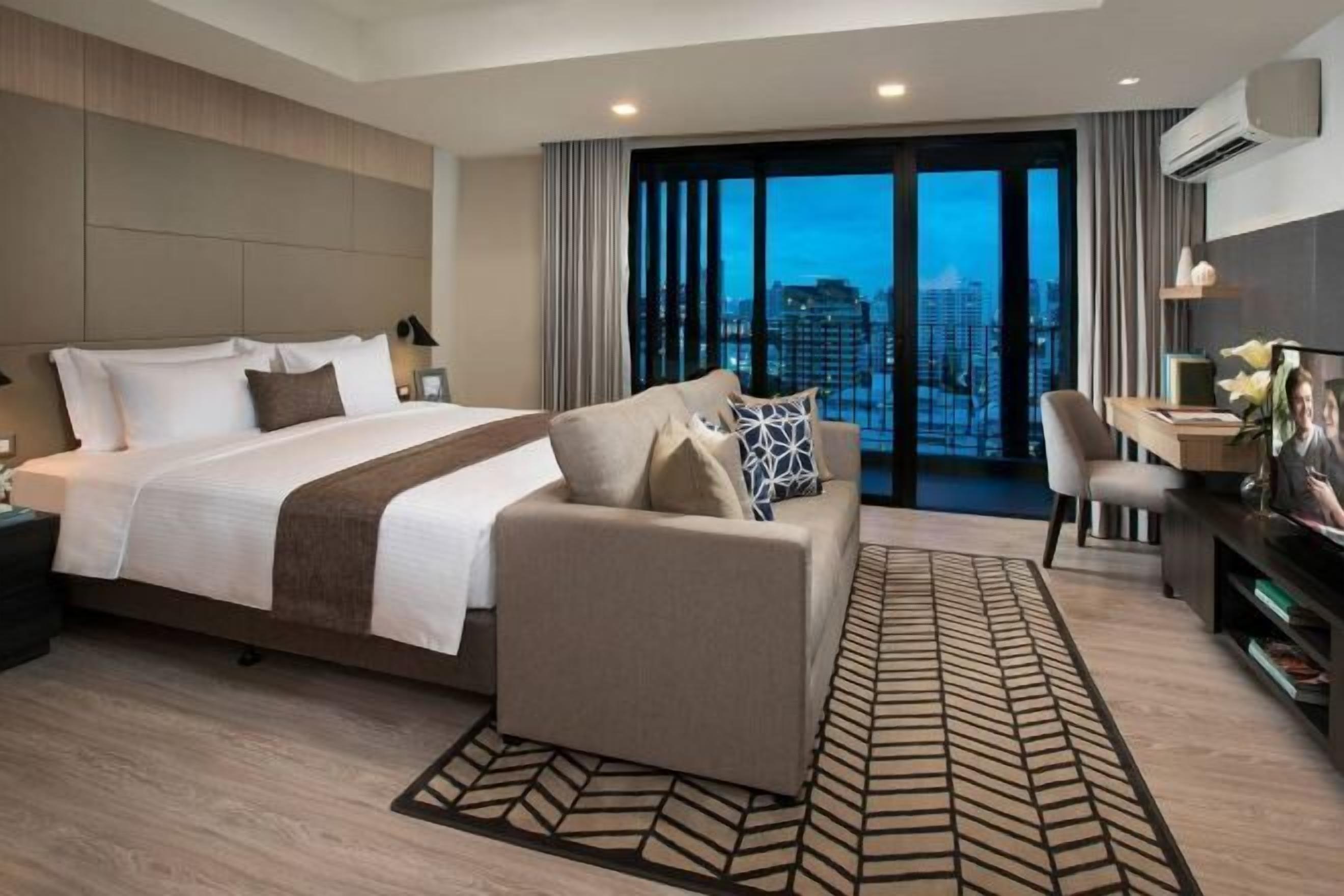 Minibar, két bảo mật tại phòng, phòng cách âm 
