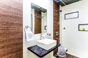 Shower, towels