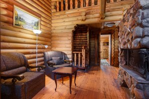 Casa rural Deluxe, 4 dormitoris | Sala d'estar | Televisor