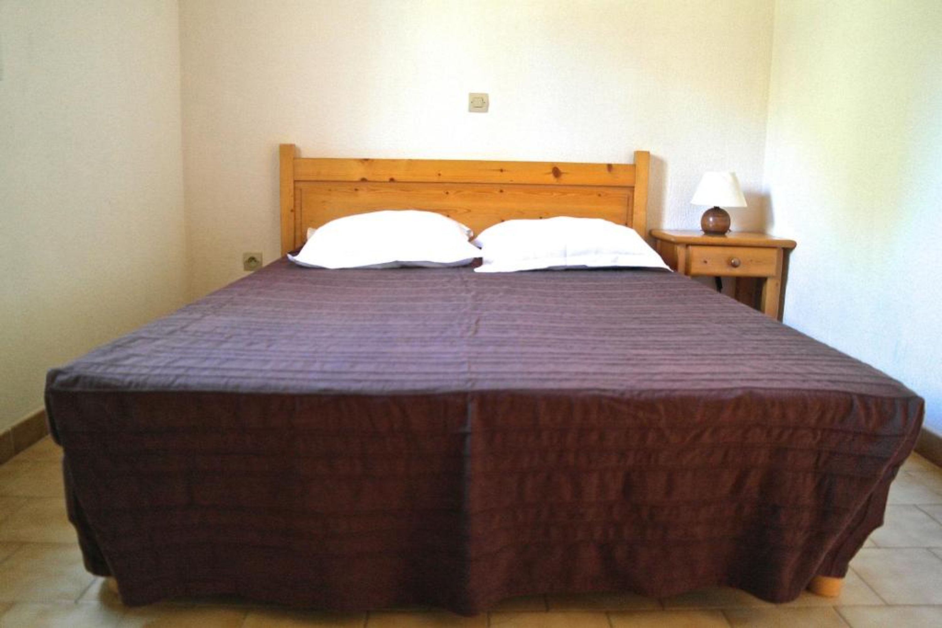 Apartment, 1 Bedroom | 1 bedroom, iron/ironing board, cots/infant beds, free WiFi