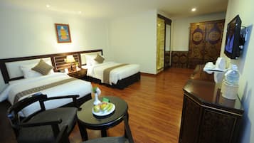 In-room safe, desk, laptop workspace, soundproofing