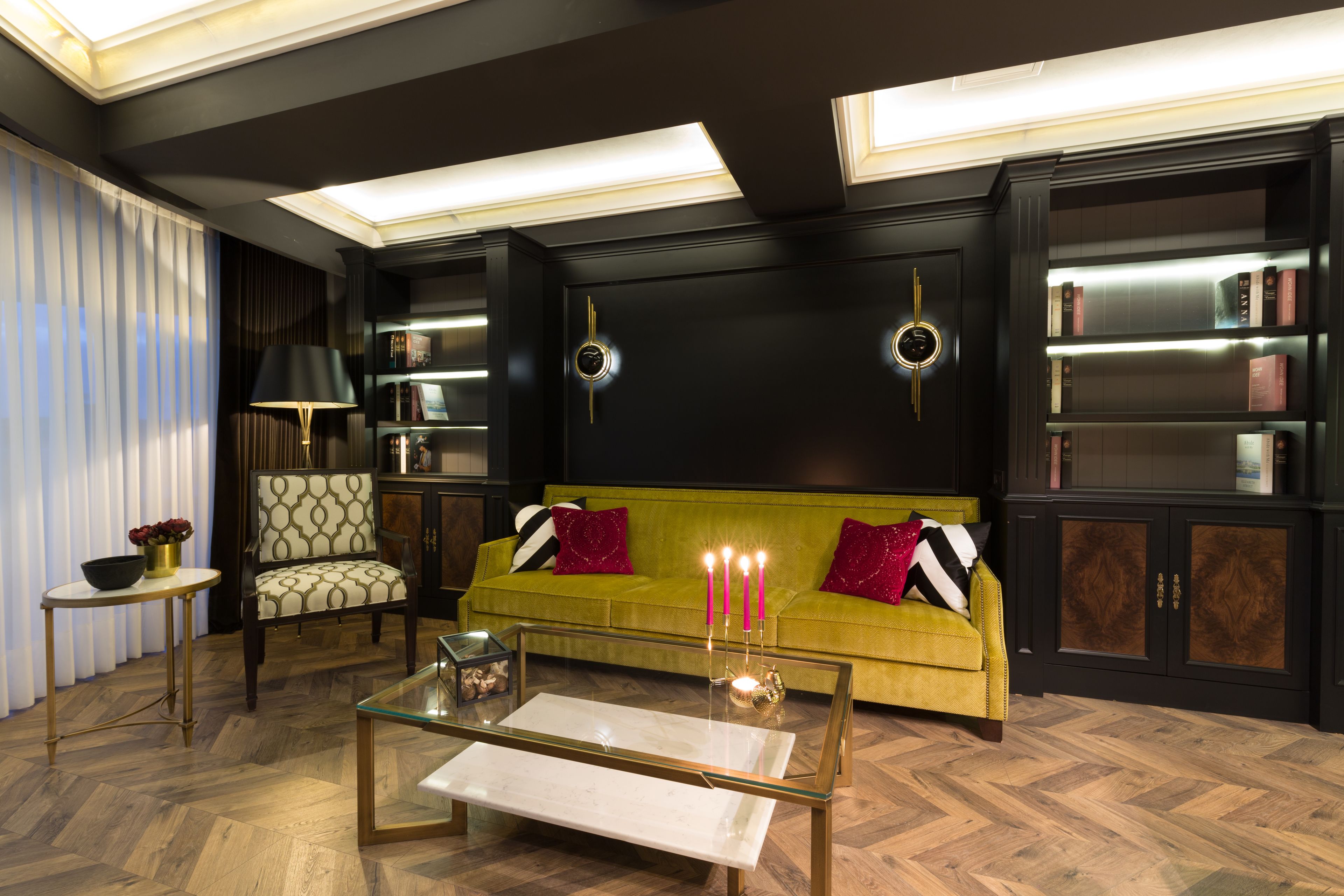 suite, 1 bedroom | living room | lcd tv