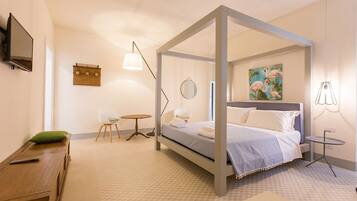 Literie de qualité supérieure, couette en duvet d'oie, minibar