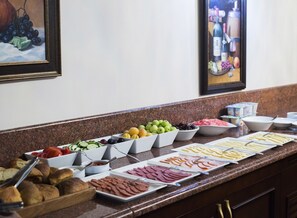 Gratis morgenmadsbuffet hver dag