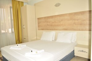 1 chambre, bureau, espace de travail pour ordinateur portable