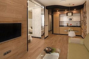 Deluxe Apartment, 1 Bedroom | Private kitchen