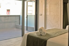 Deluxe Penthouse, Terrace - Apartamentos Suites Oficentro Deluxe (Málaga)