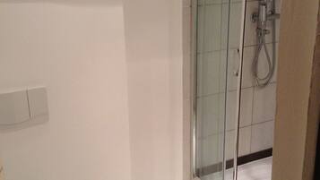 House, Multiple Bedrooms, Mountain View, Mountainside | Bathroom | Shower