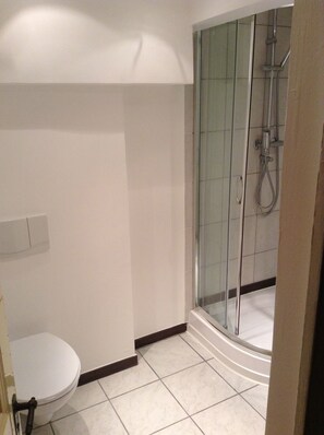 Ferienhaus, Mehrere Schlafzimmer, Bergblick, Bergseite | Badezimmer