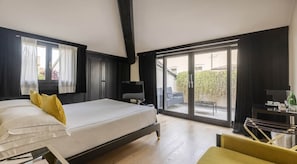 Superior Room, Balcony, City View | Balcony view