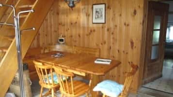 Chalet | Restauration dans la chambre