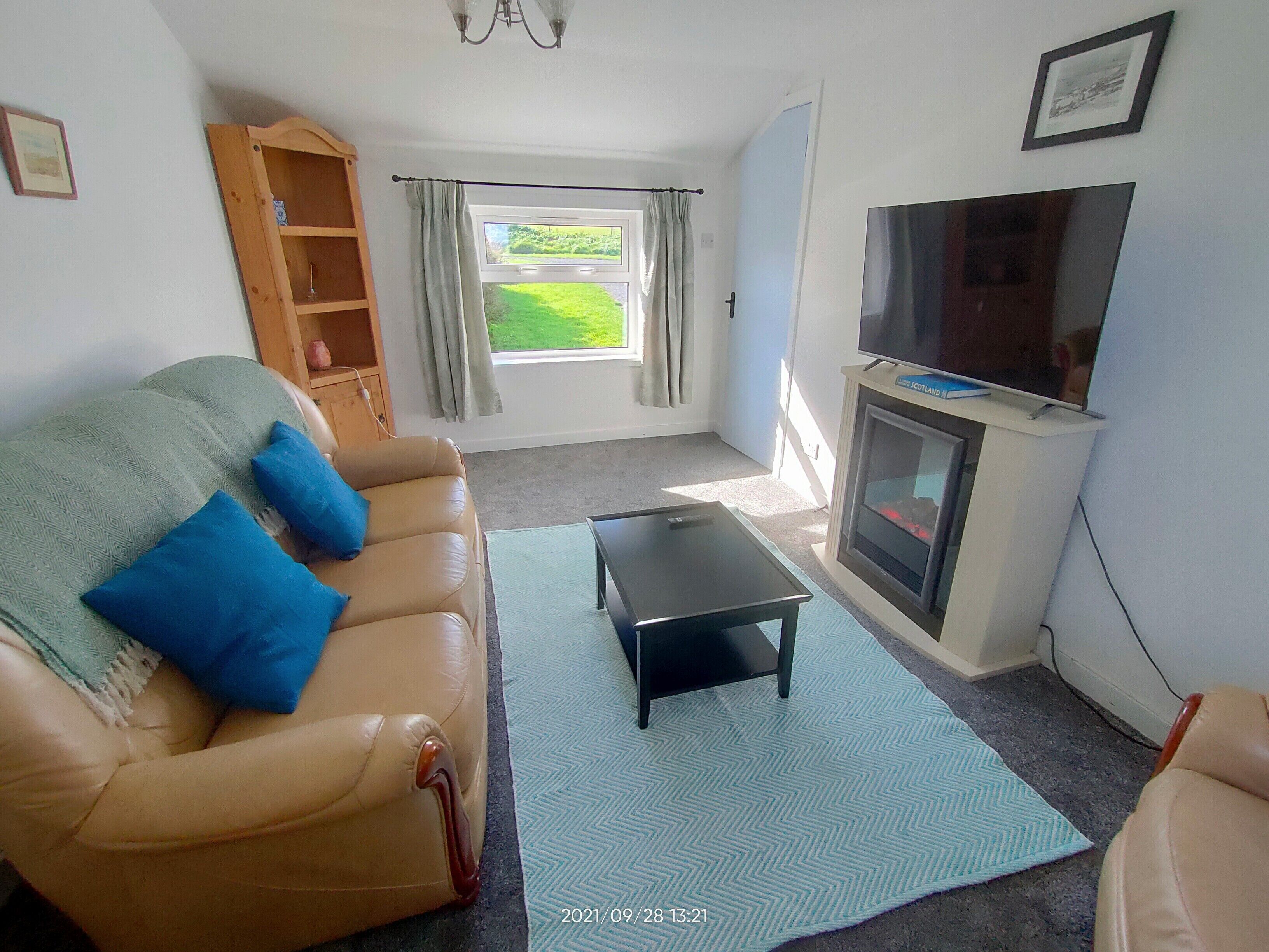 Apartment, 2 Bedrooms (Meadow View) | Living area | LCD TV