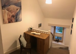 Hallway - Carrick House (Kingussie)