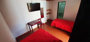 Superior Double Room | Desk, laptop workspace, free WiFi, bed sheets - Hotel La Posada (Paipa)