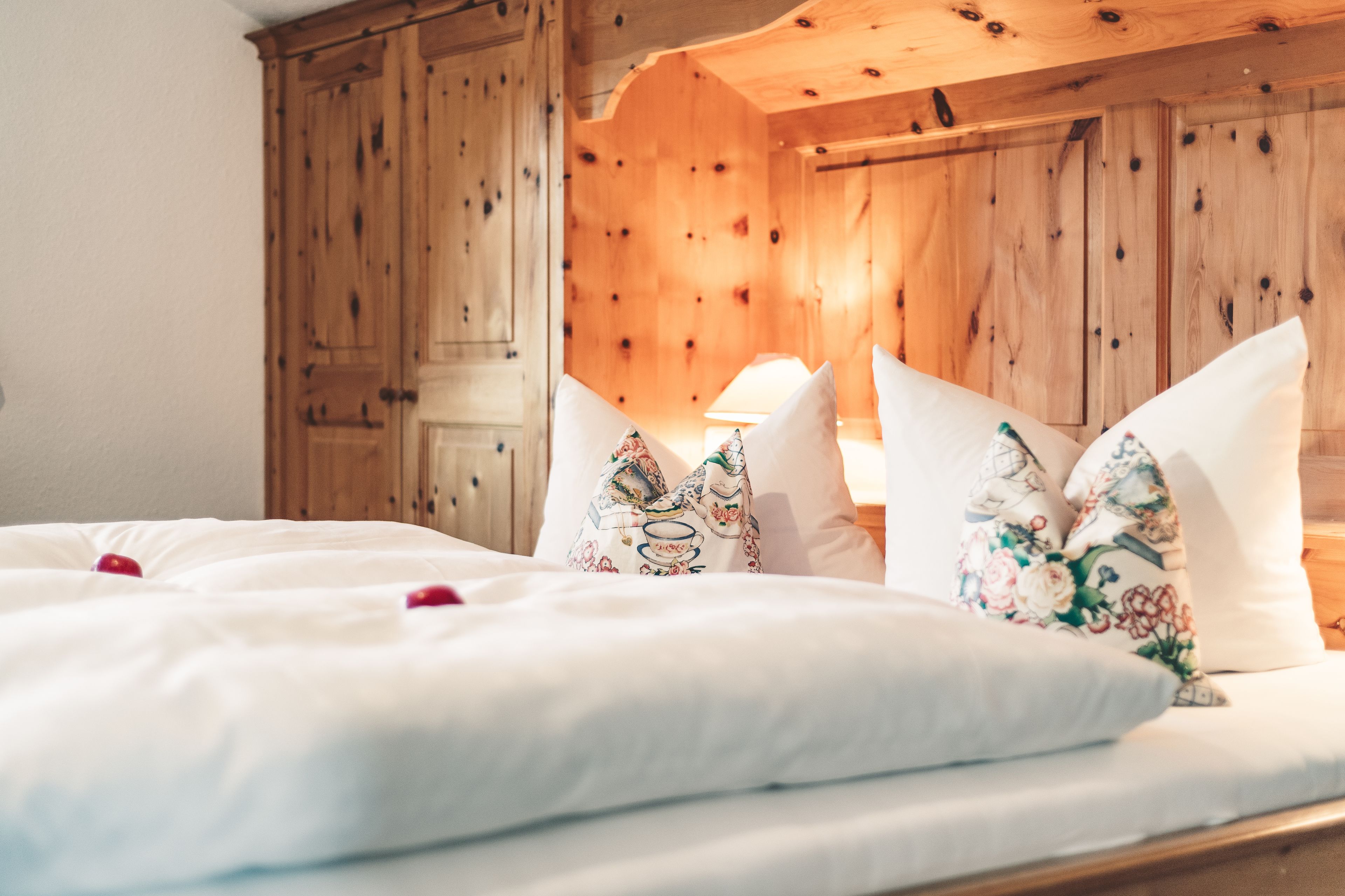 Double Room | In-room safe, desk, soundproofing, bed sheets